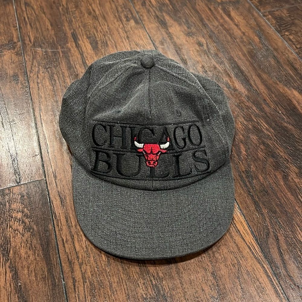 Vintage Chicago Bulls Strap back Hat - First Pick Sports embroidered spell out
